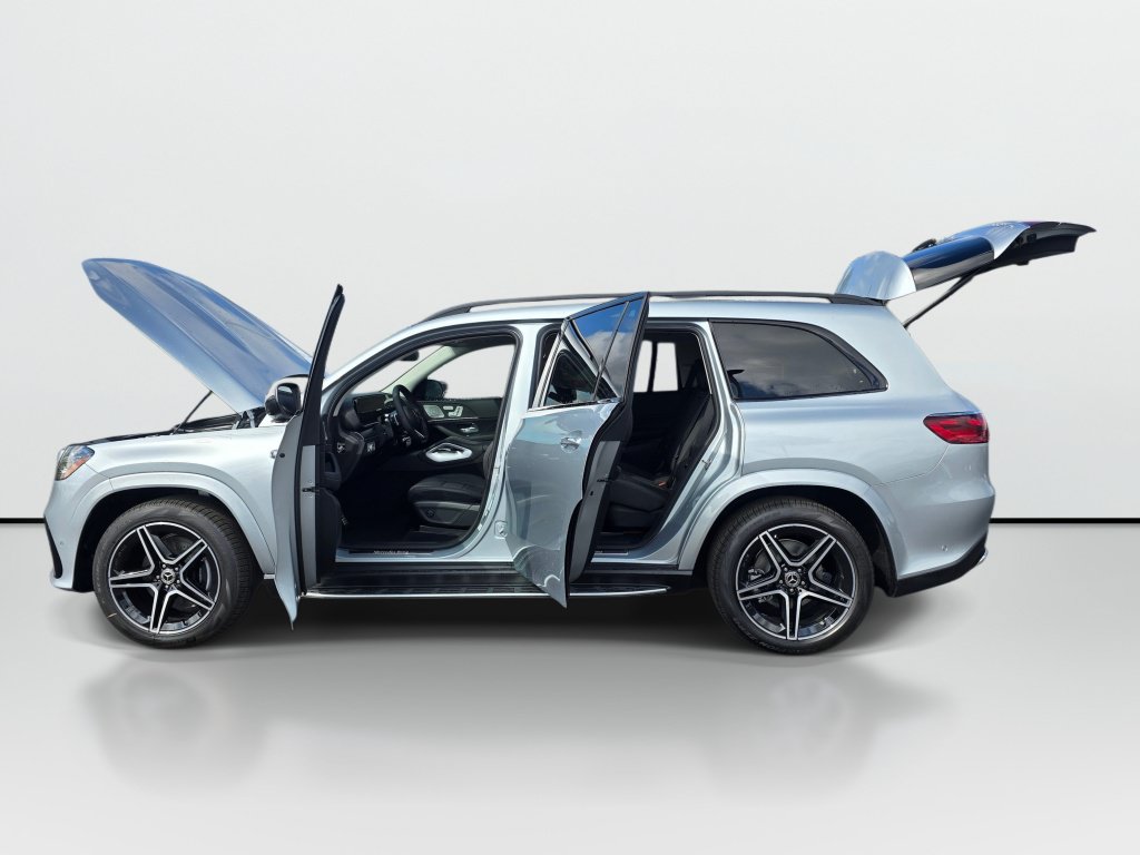 New 2026 Mercedes-Benz GLS 450 4MATIC image 9