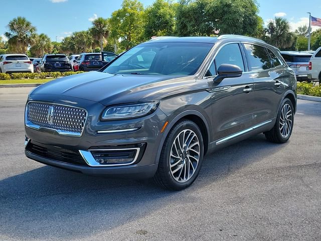Used 2019 Lincoln Nautilus Reserve image 3