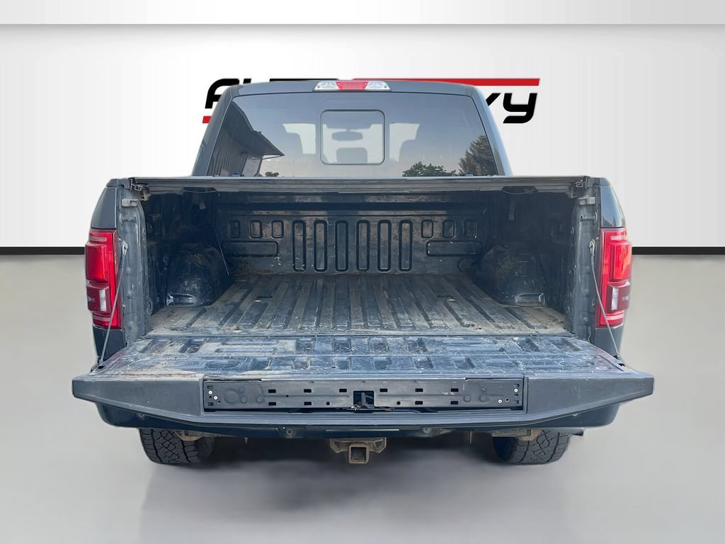 Used 2016 Ford F150 XLT w/ Equipment Group 302A Luxury AWD/4WD image 19