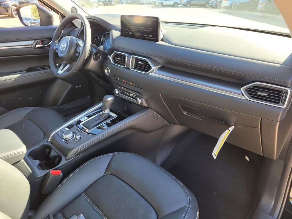 New 2025 MAZDA CX-5 AWD 2.5 S w/ Premium Plus Pkg image 5