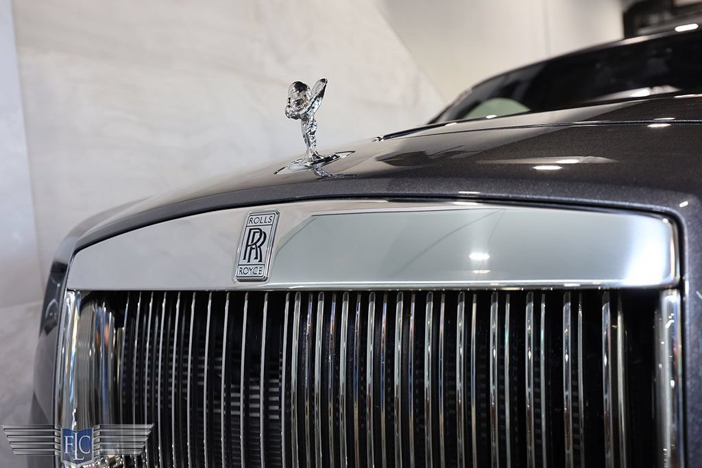 Used 2019 Rolls-Royce Wraith RWD image 41