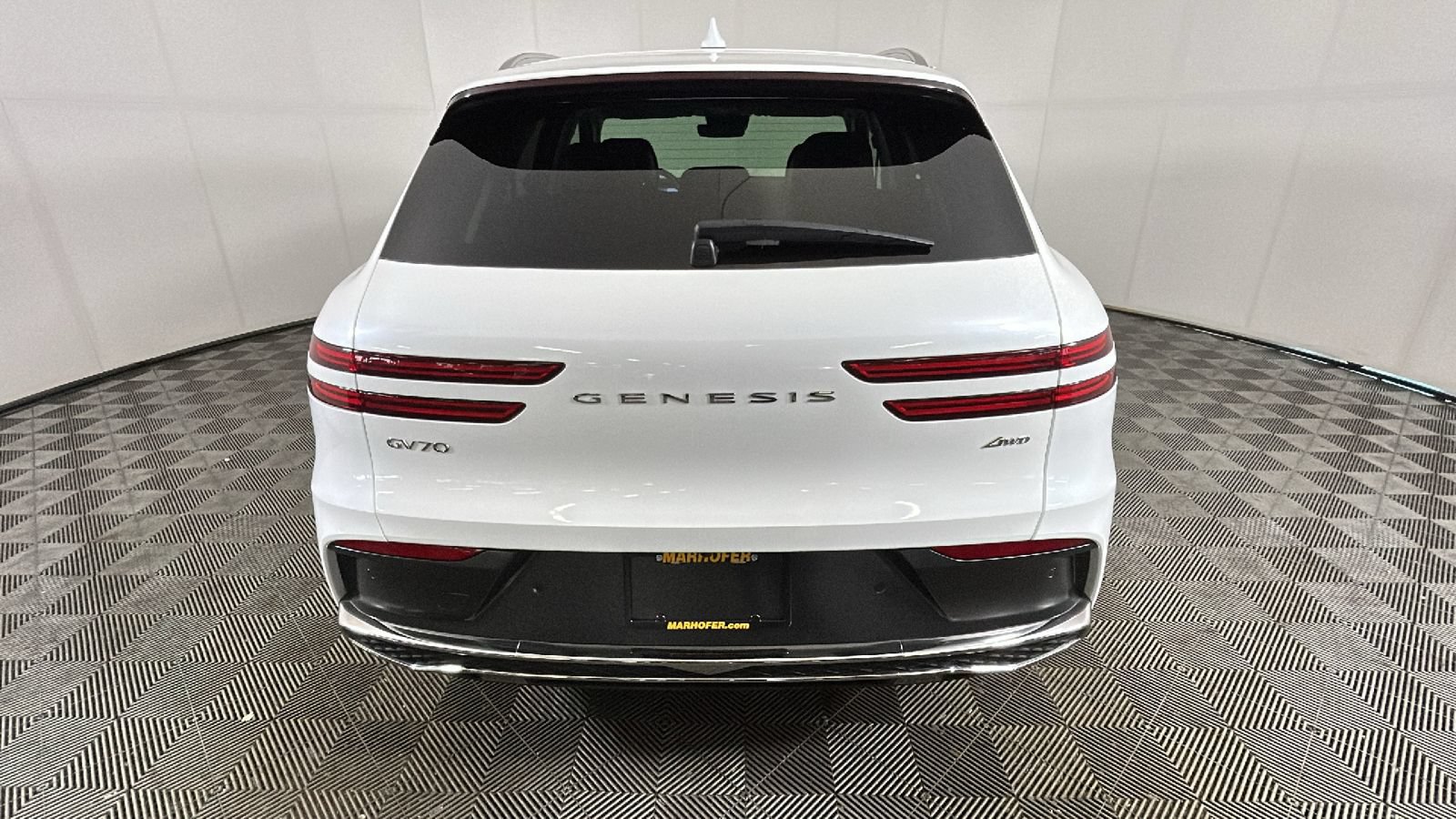 Used 2026 Genesis GV70 2.5T AWD/4WD video 4