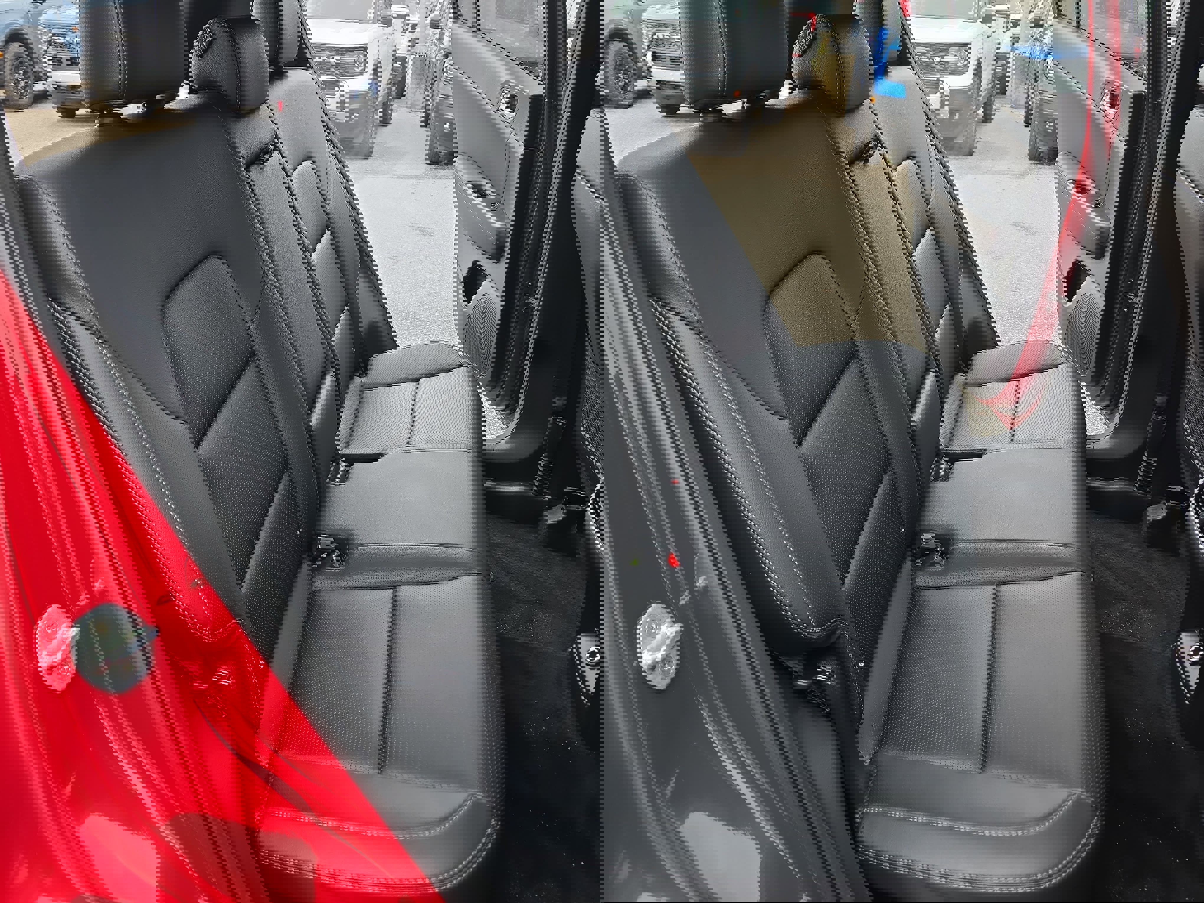 Used 2022 Kia Sportage Nightfall Edition image 11