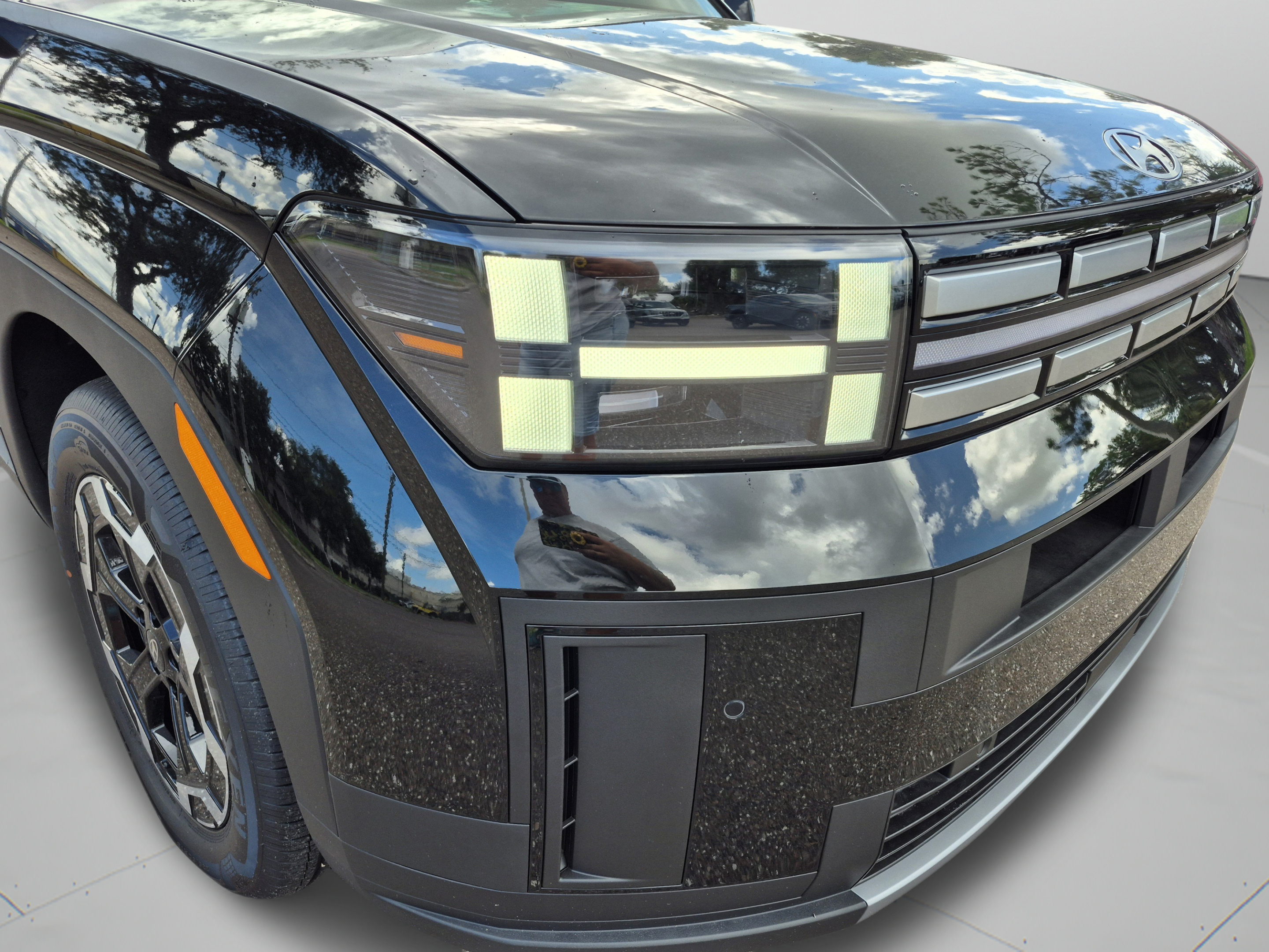 New 2027 Hyundai Santa Fe SE FWD image 9