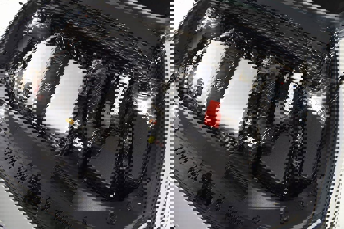 Used 2024 Lexus ES 350 w/ Accessory Package (Z2) image 19