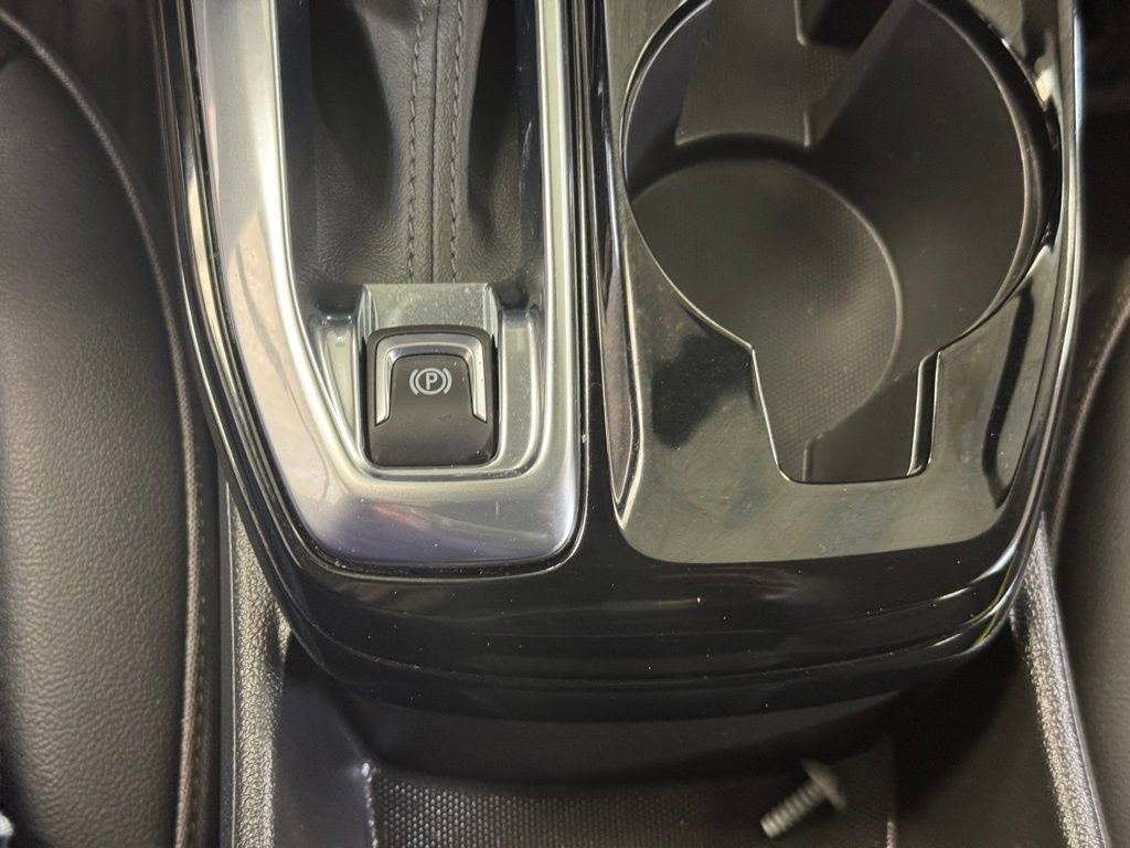 Used 2025 Chevrolet Trax ACTIV w/ Sunroof Package image 34