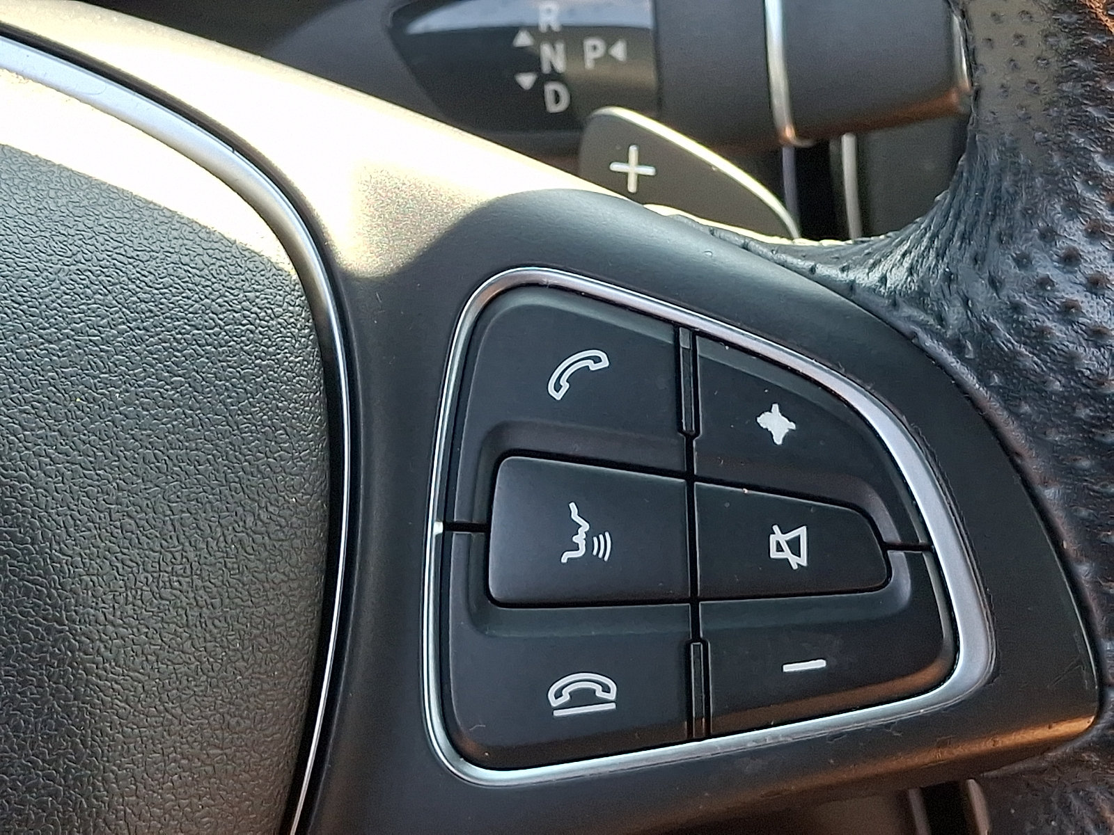 Used 2017 Mercedes-Benz GLC 300 4MATIC image 22