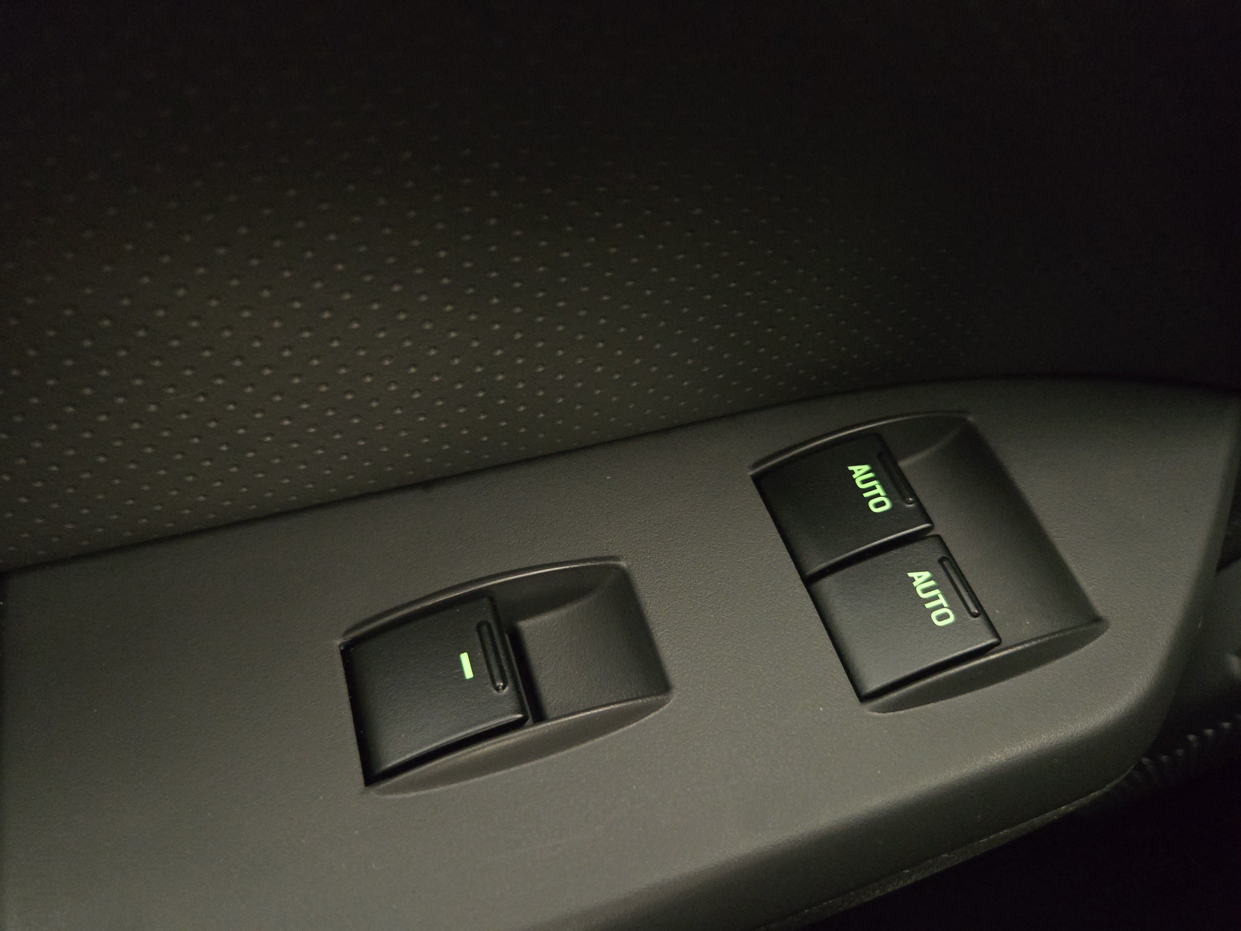 Used 2007 Ford Mustang Shelby GT500 RWD image 24
