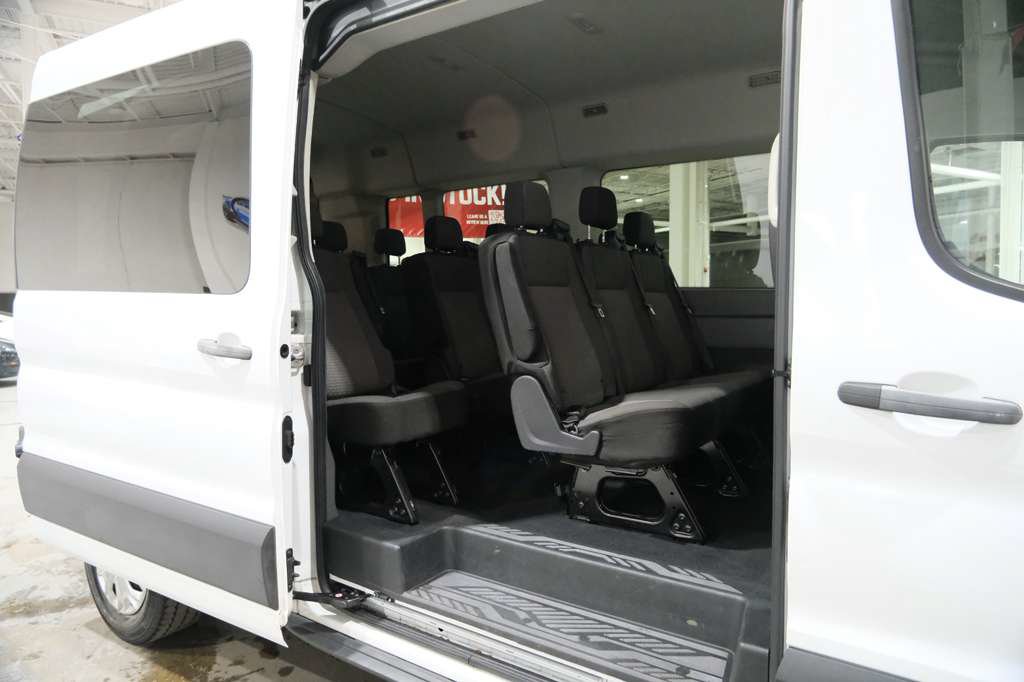 Used 2024 Ford Transit 350 XLT RWD image 18