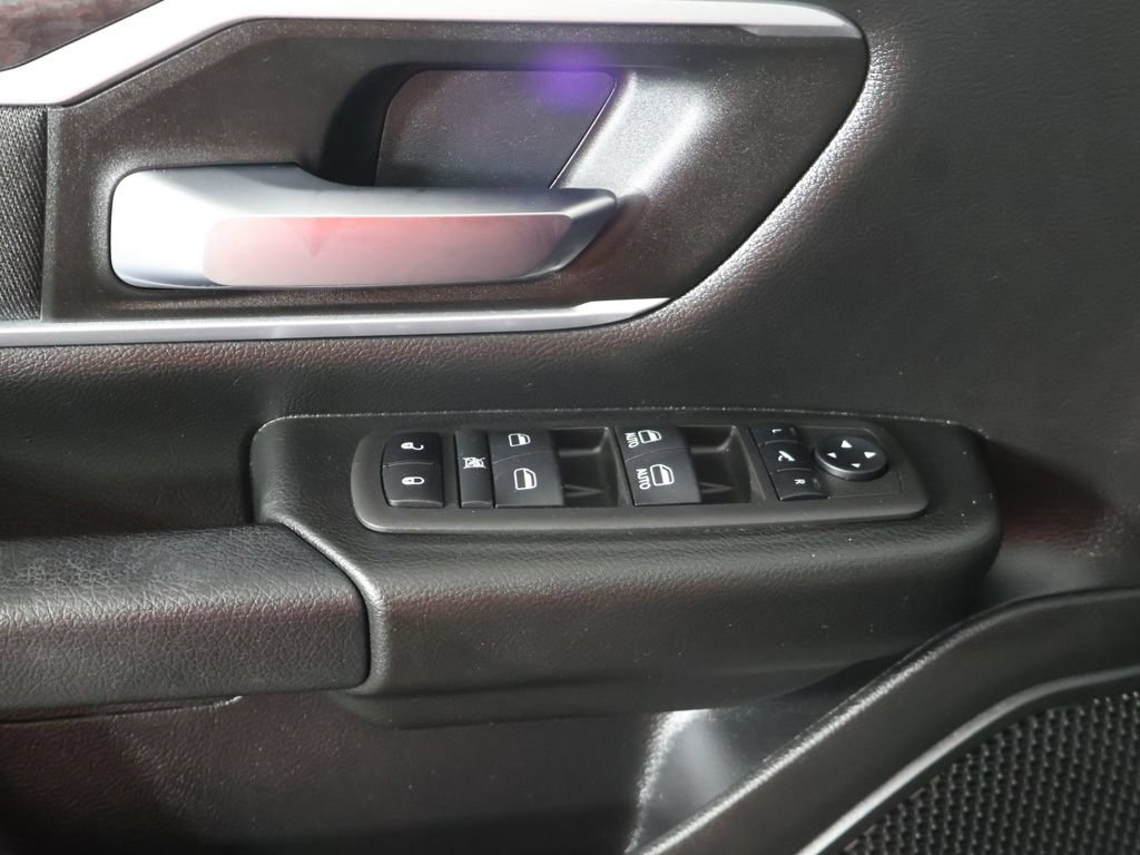 Used 2022 RAM 1500 Big Horn AWD/4WD image 30