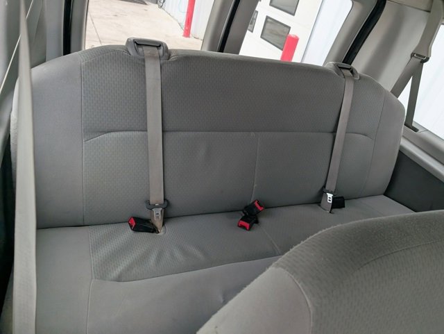 Used 2009 Ford E-350 and Econoline 350 XLT image 20