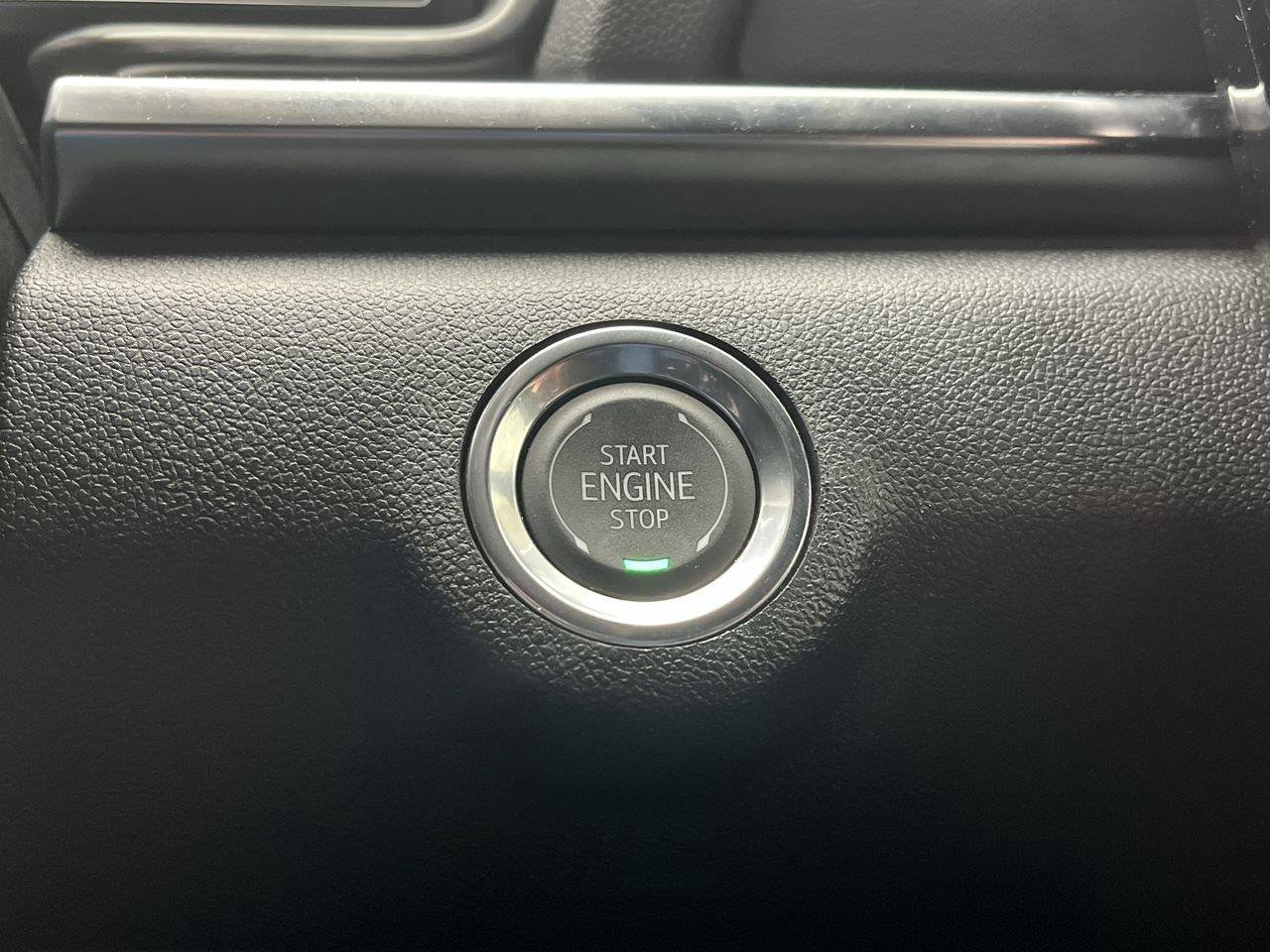 Certified 2026 GMC Terrain Elevation AWD/4WD image 19