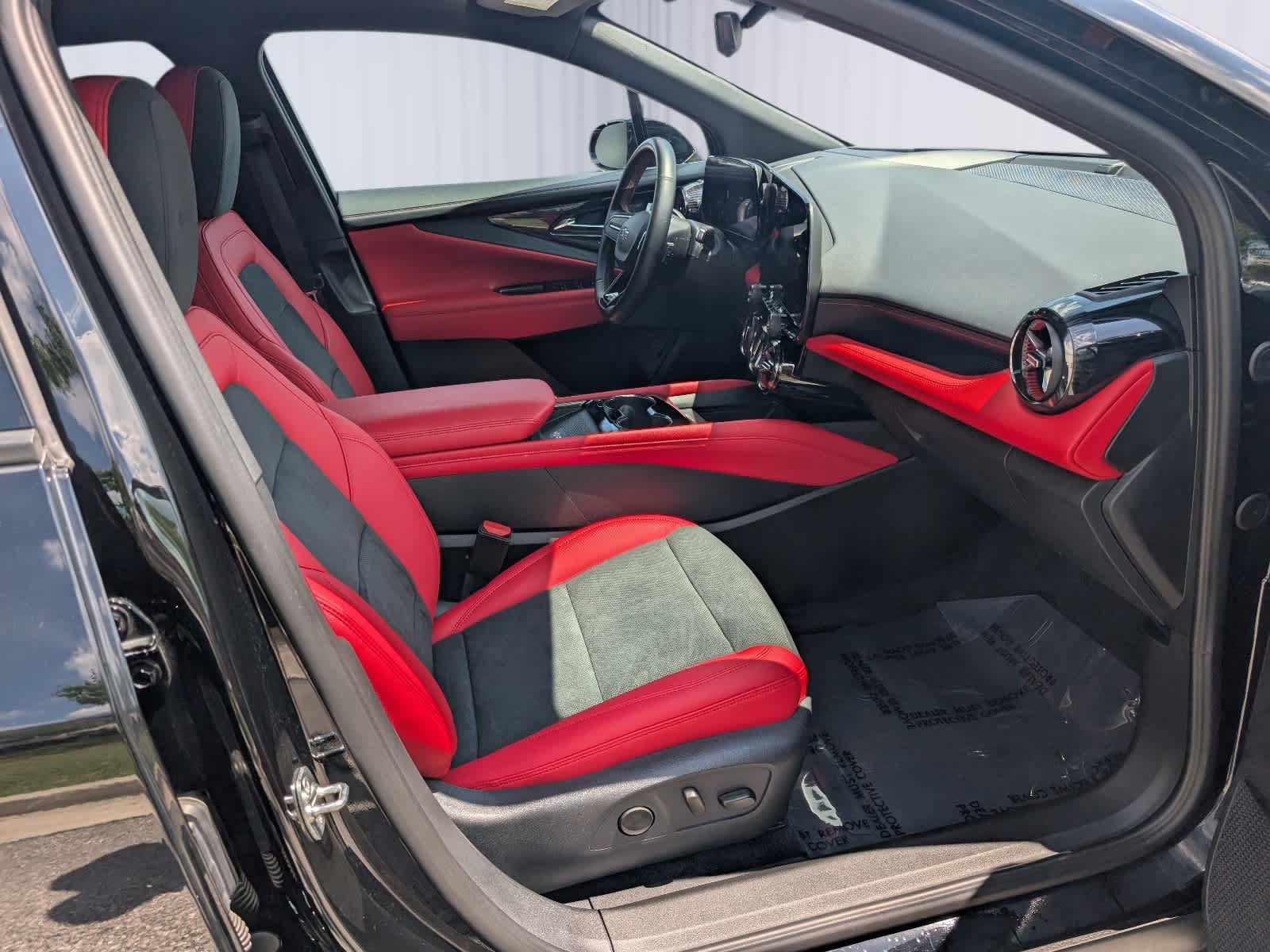 Certified 2024 Chevrolet Blazer EV RS AWD/4WD image 10