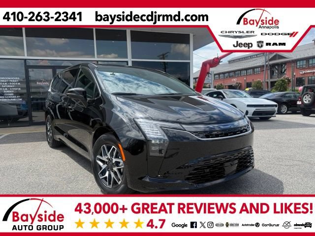 New 2027 Chrysler Pacifica Limited w/ Family Tech Group FWD image 1