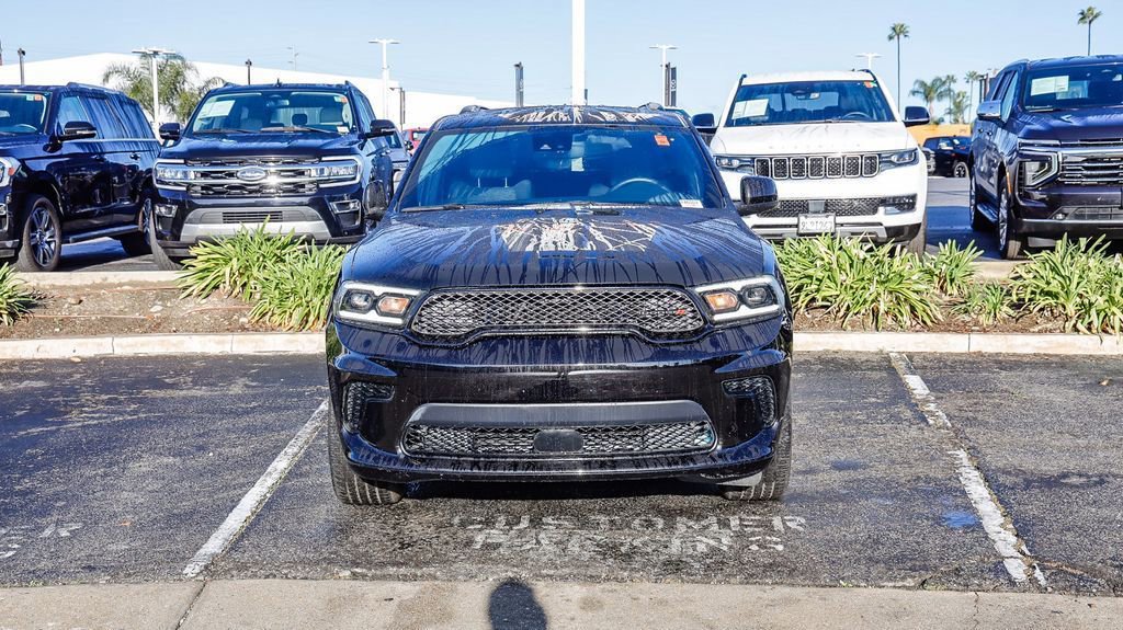 Certified 2024 Dodge Durango SXT w/ SXT Blacktop Group image 3