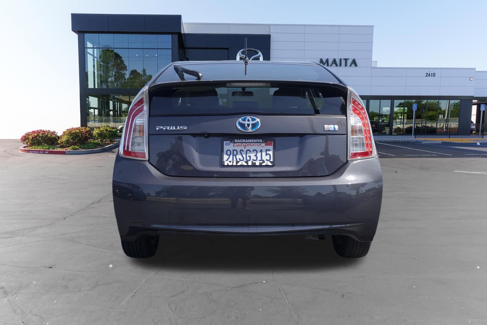 Used 2015 Toyota Prius Two FWD image 4