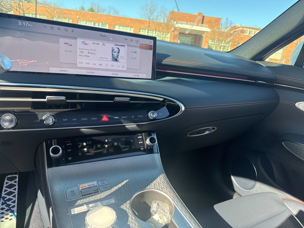 New 2026 Genesis GV70 2.5T Sport Prestige AWD/4WD image 19