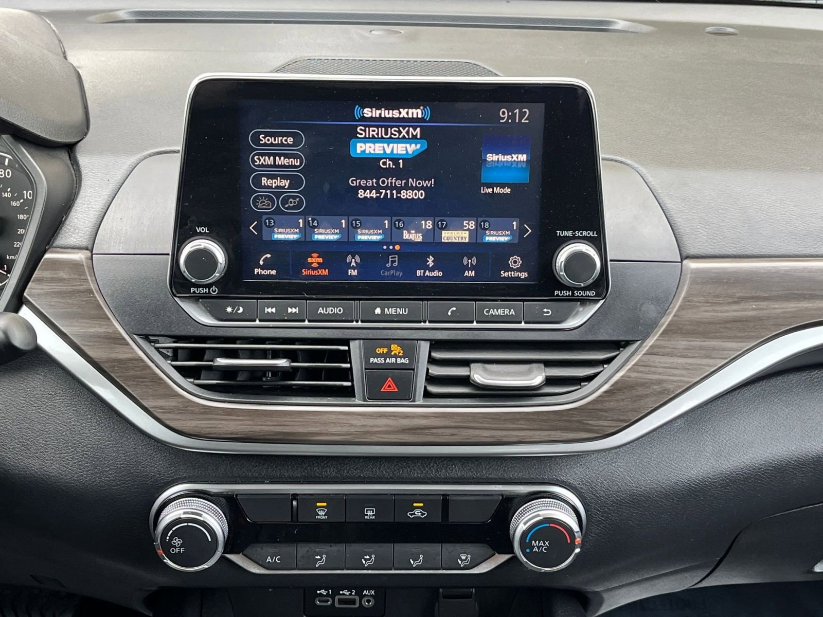 Used 2025 Nissan Altima 2.5 SV image 17