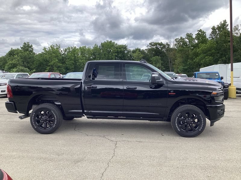 New 2026 RAM 2500 Laramie w/ Night Edition AWD/4WD image 8