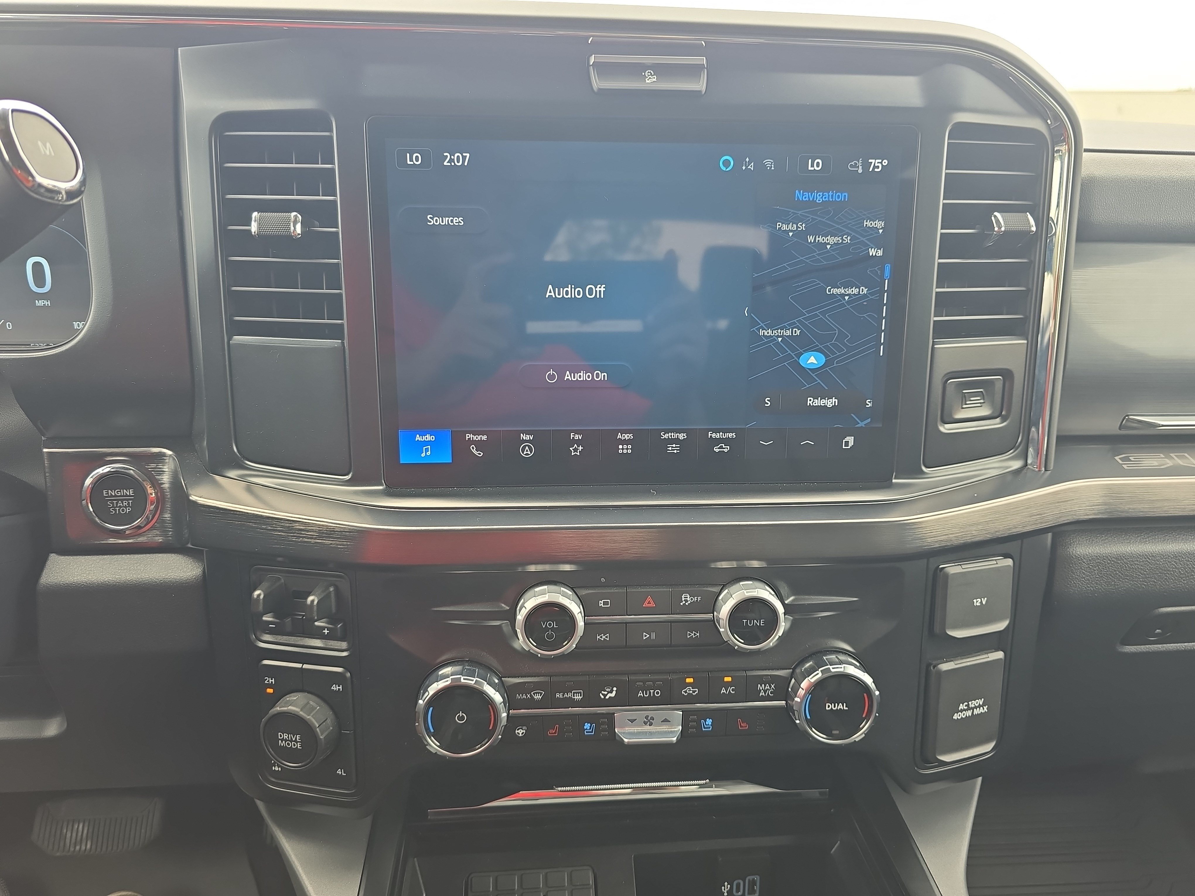 Used 2026 Ford F250 Lariat w/ FX4 Off-Road Package AWD/4WD image 19