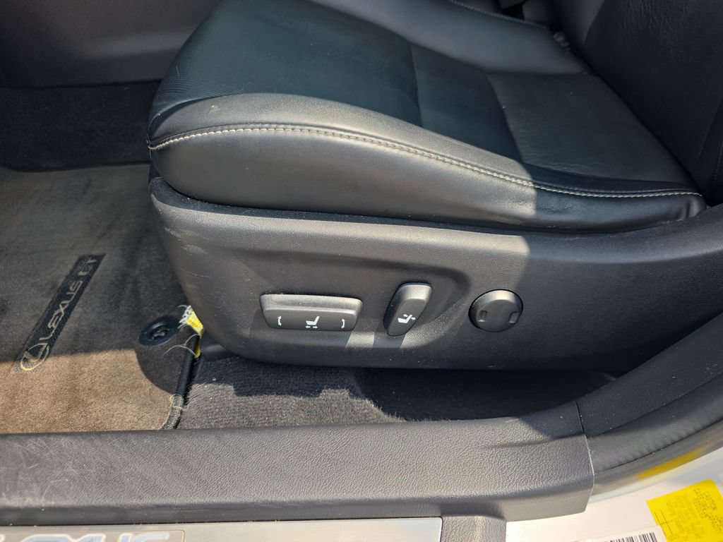 Used 2016 Lexus CT 200h w/ Accessory Package 2 FWD image 24
