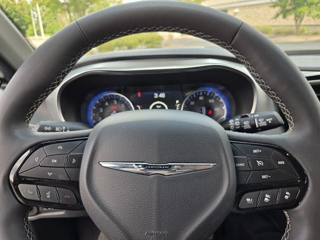 Used 2026 Chrysler Pacifica Limited w/ S Appearance Package FWD image 31