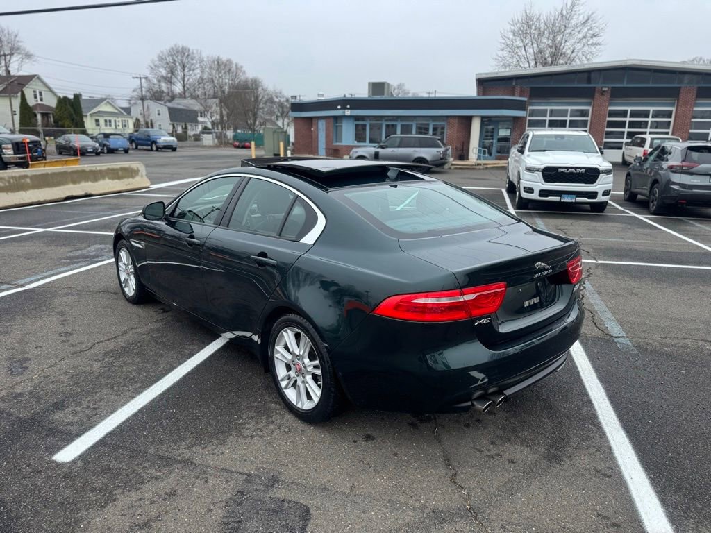 Used 2017 Jaguar XE Premium AWD/4WD image 8
