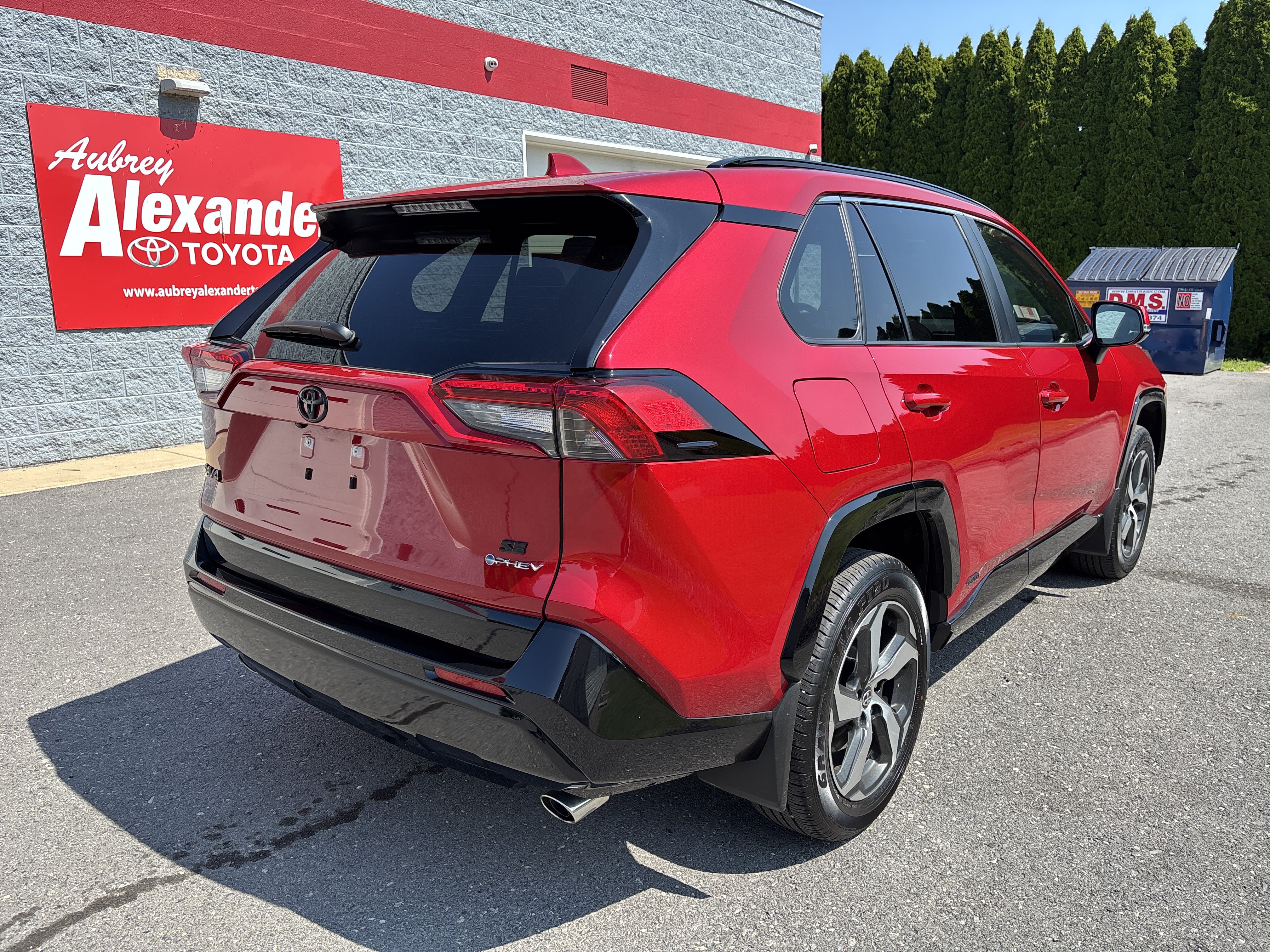 Certified 2025 Toyota RAV4 SE w/ Weather & Moonroof Package AWD/4WD image 3