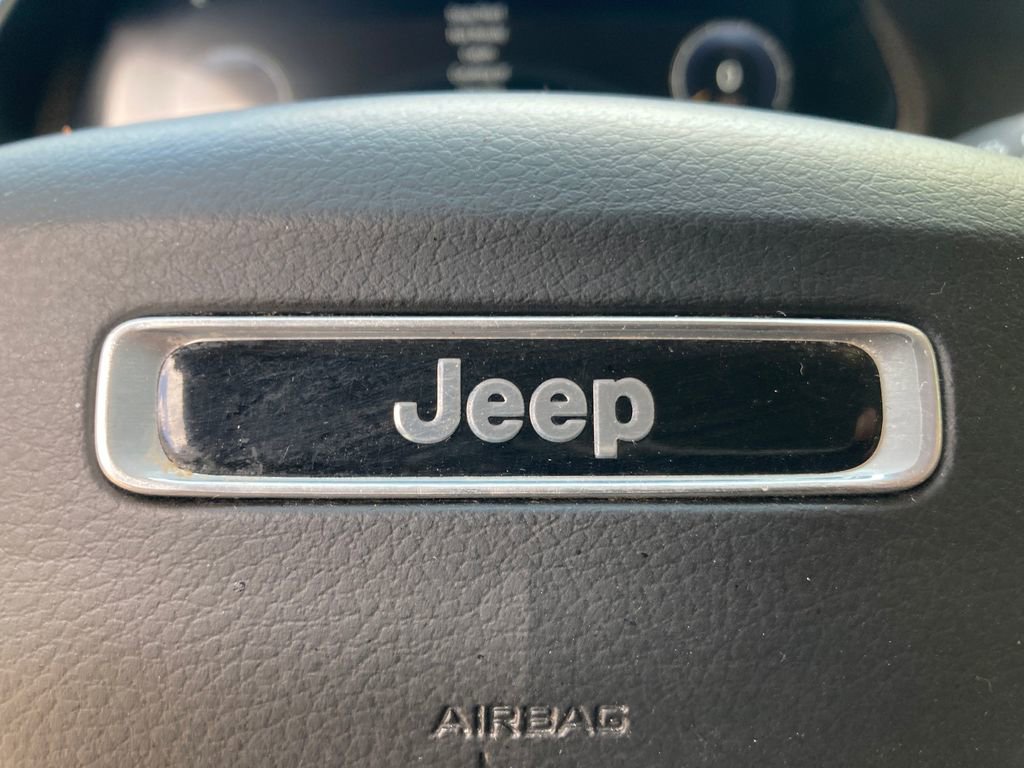 Used 2021 Jeep Grand Cherokee L Limited image 26