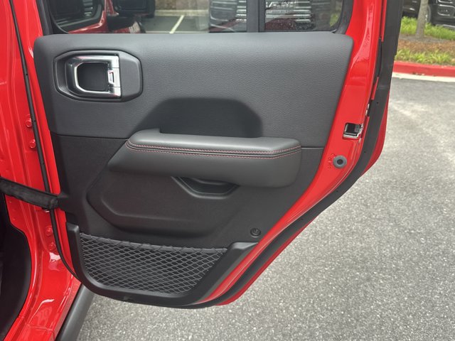 New 2026 Jeep Wrangler Unlimited Rubicon AWD/4WD image 17
