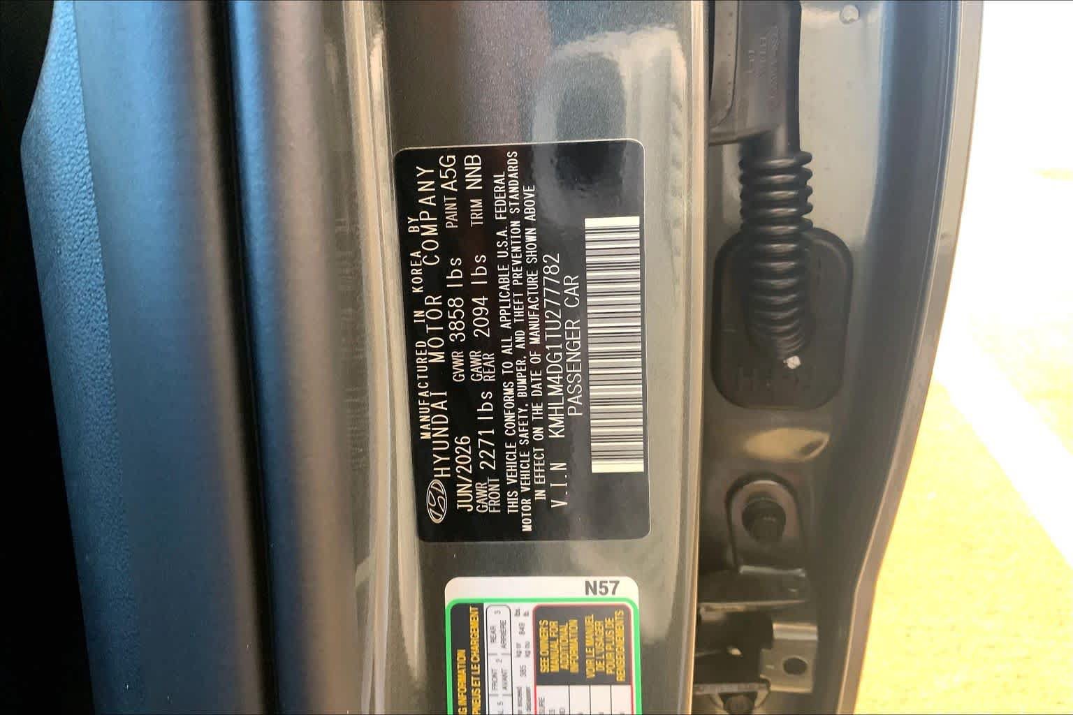New 2026 Hyundai Elantra SEL Sport FWD image 18