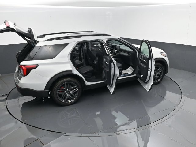 New 2027 Ford Explorer ST-Line w/ Premium Package AWD/4WD image 29