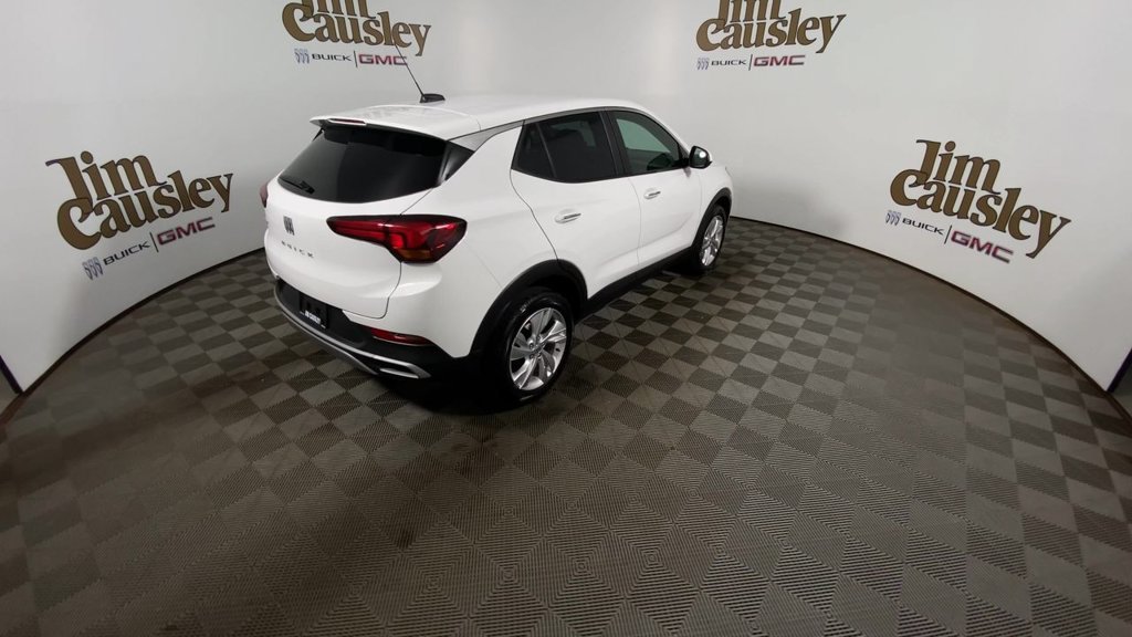 Used 2024 Buick Encore GX Preferred w/ Comfort Package AWD/4WD image 8
