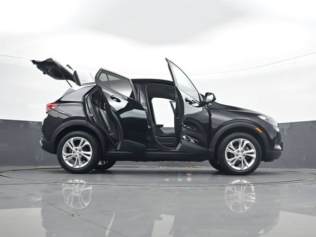 Certified 2023 Buick Encore GX Preferred w/ Cold Weather Comfort Package AWD/4WD image 33