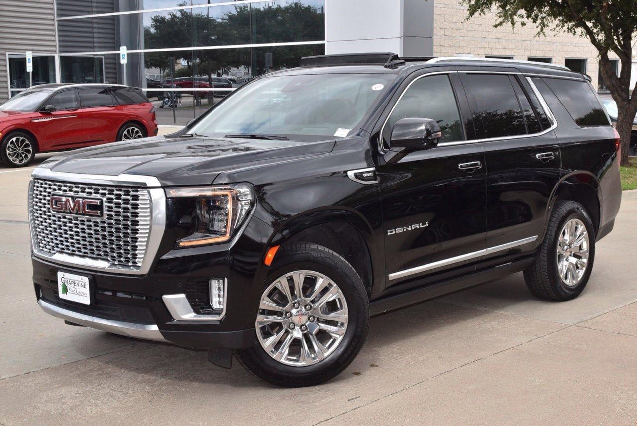 Used 2024 GMC Yukon Denali w/ LPO, Floor Liner Package AWD/4WD image 44