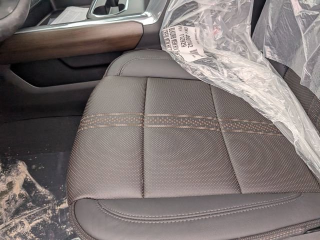 New 2026 Chevrolet Silverado 3500 High Country w/ High Country Premium Package image 24