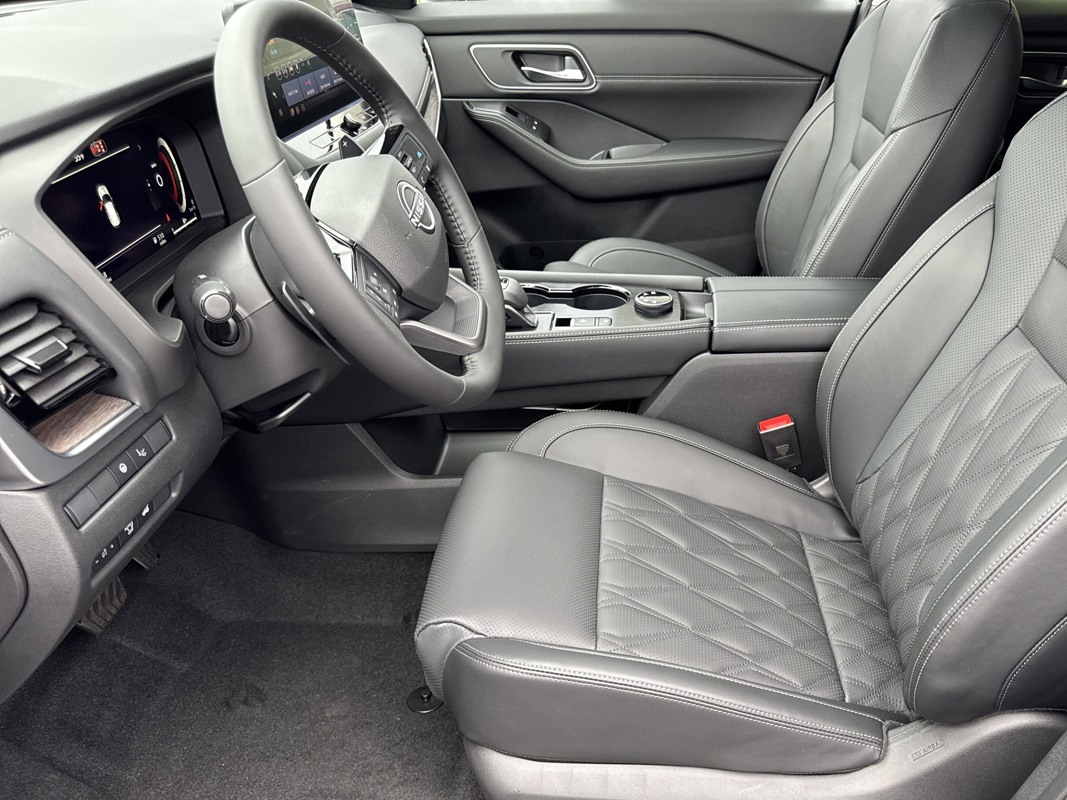 New 2026 Nissan Rogue Platinum w/ Platinum Premium Package AWD/4WD image 8