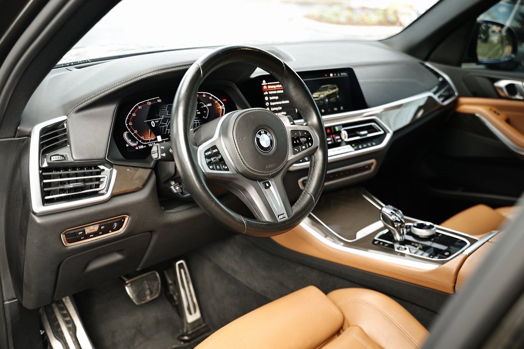 Used 2022 BMW X5 xDrive40i w/ M Sport Package image 19