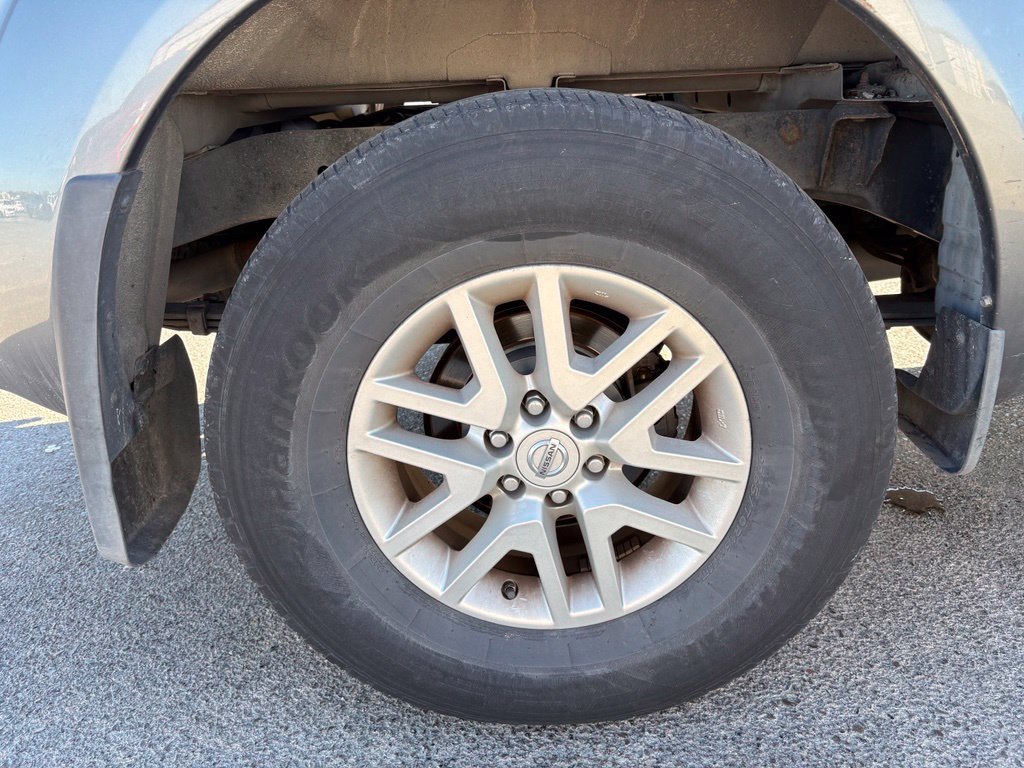 Used 2018 Nissan Frontier SV w/ Value Truck Package AWD/4WD image 7