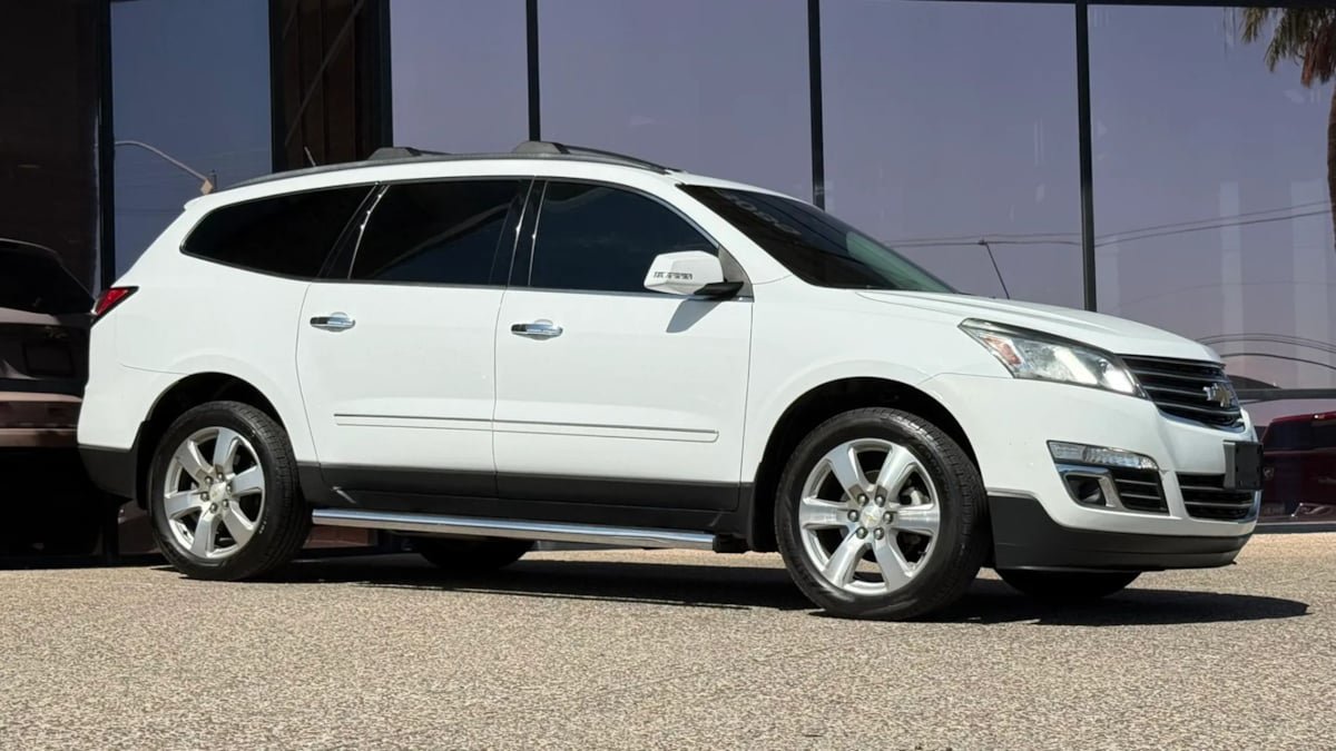 Used 2016 Chevrolet Traverse LTZ w/ LPO, 'HIT The Road' Package FWD image 16