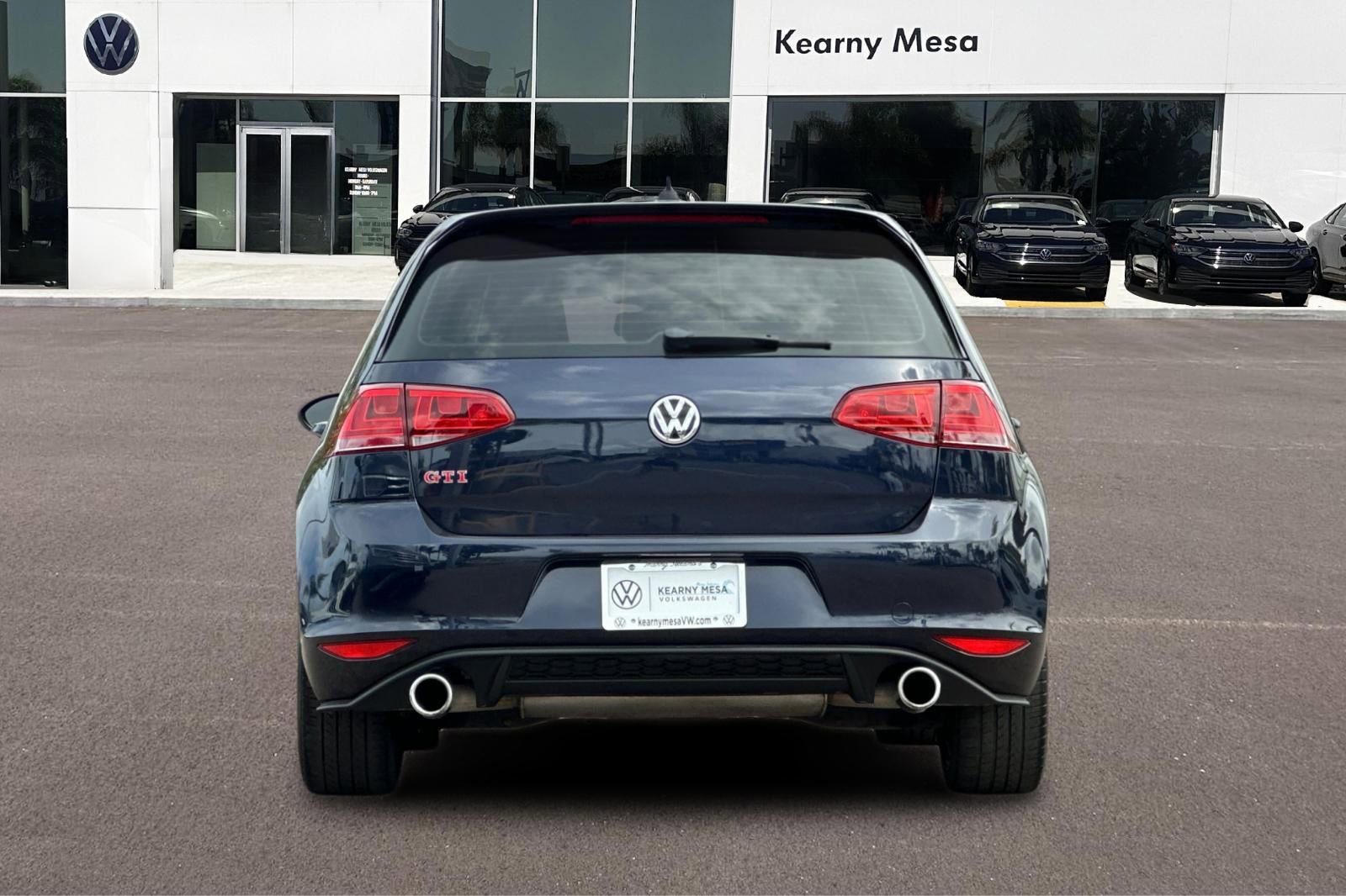 Used 2016 Volkswagen GTI SE w/ Lighting Package (SEL) FWD image 5