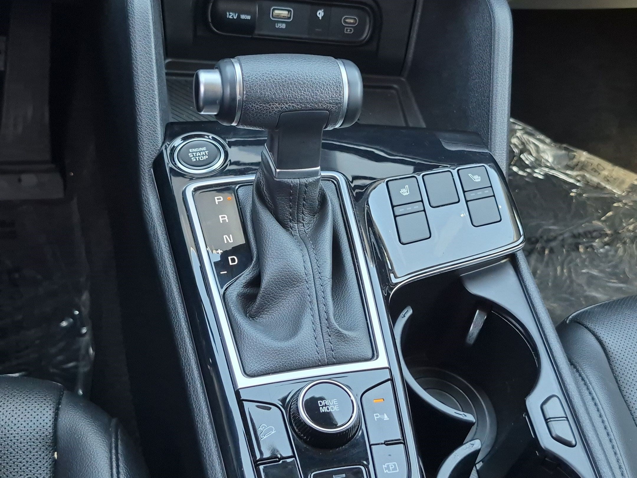 Used 2024 Kia Sportage EX FWD image 26