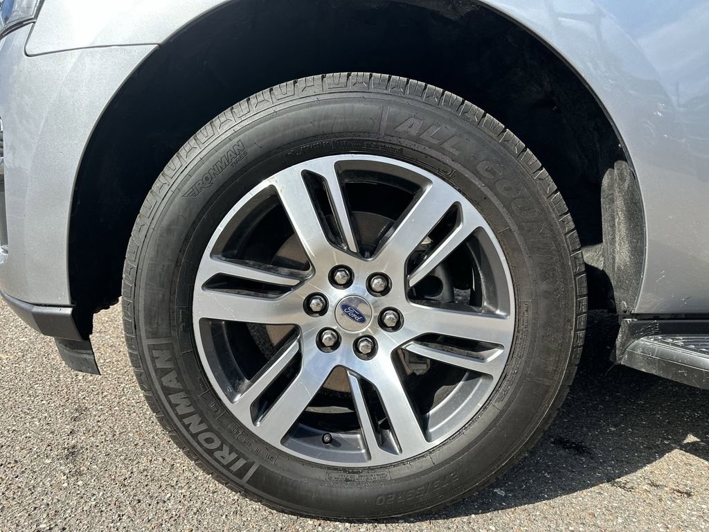 Used 2024 Ford Expedition Max Limited image 34