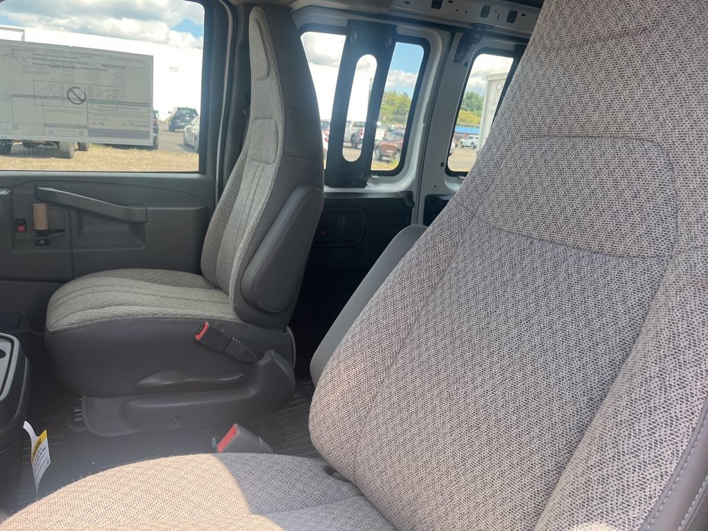 New 2025 Chevrolet Express 3500 Extended w/ Driver Convenience Package RWD image 17
