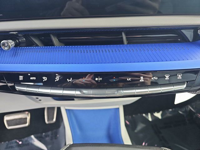 New 2026 Cadillac Optiq Sport 2 w/ LPO, Floor Liner Package image 22