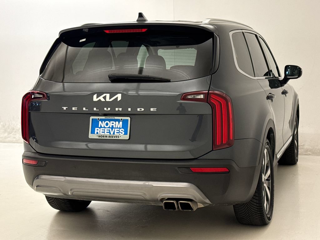 Used 2022 Kia Telluride EX w/ EX Premium Package FWD image 9