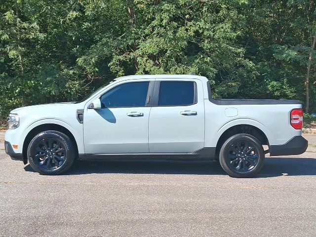 Used 2022 Ford Maverick Lariat w/ Equipment Group 500A Standard AWD/4WD image 2