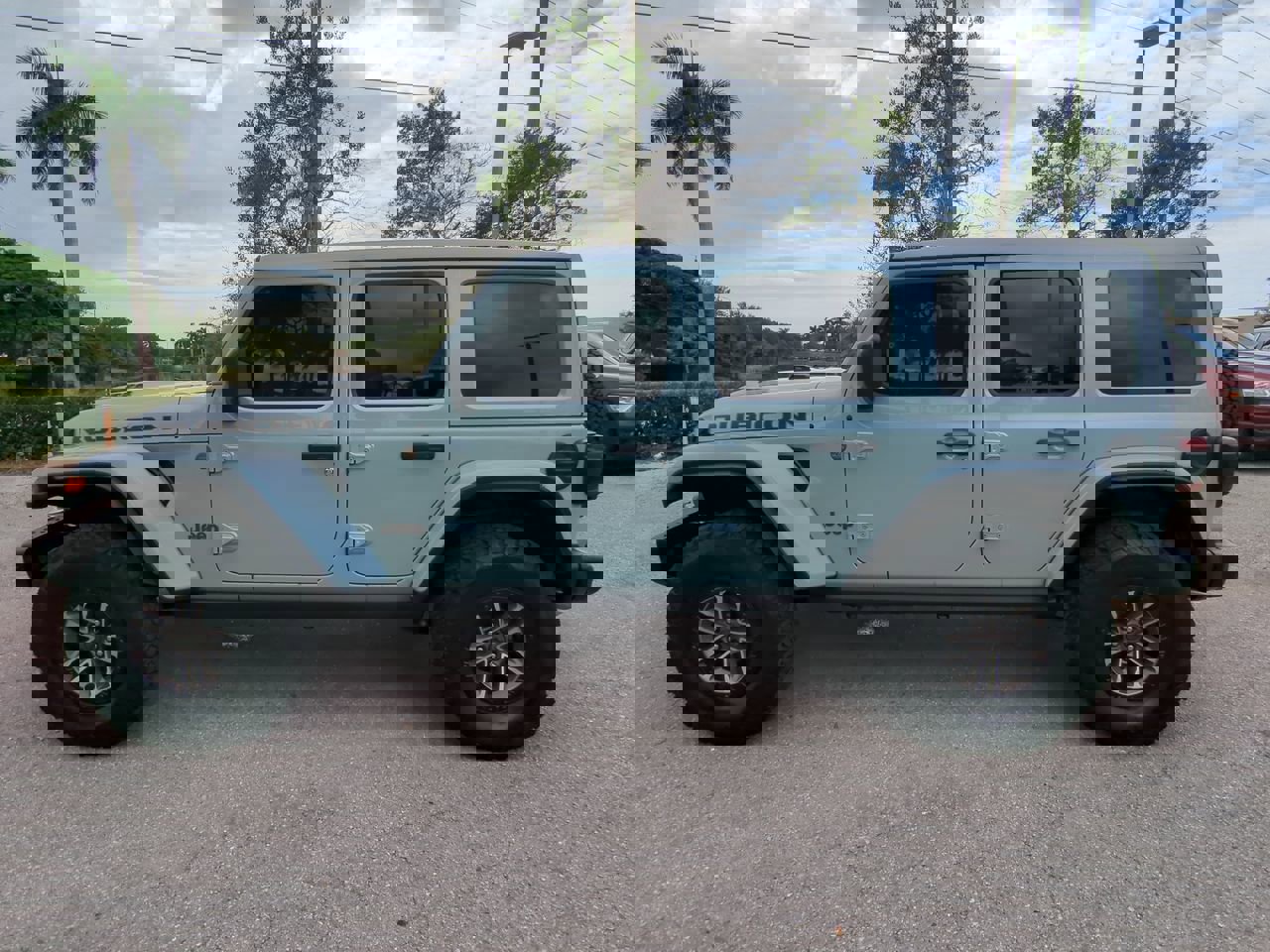 Used 2024 Jeep Wrangler Unlimited Rubicon 392 image 8