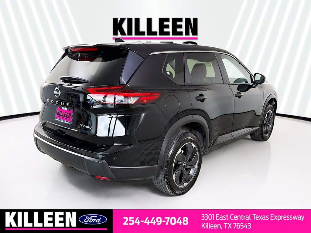 Used 2024 Nissan Rogue SV AWD/4WD image 8