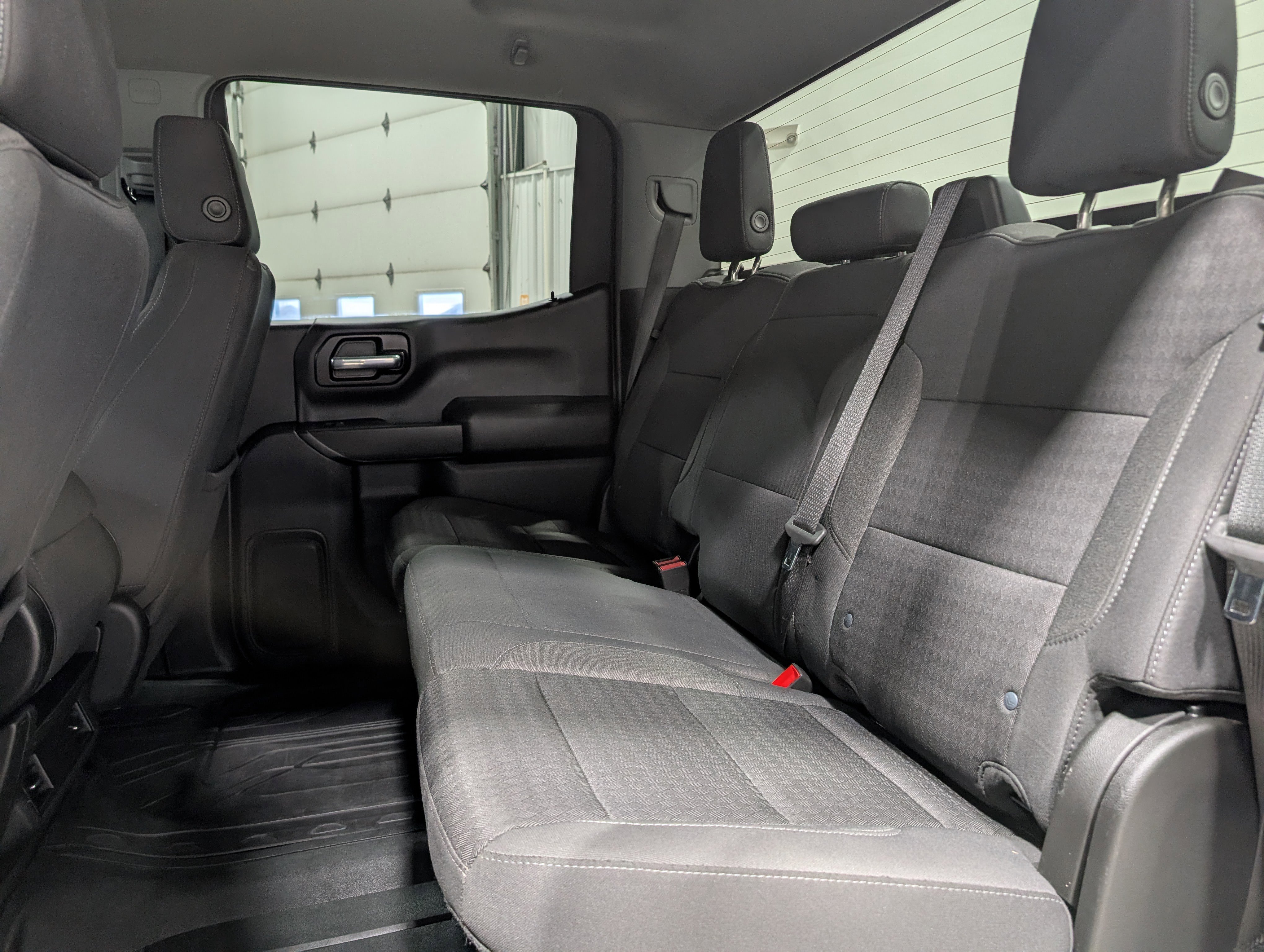 Used 2022 Chevrolet Silverado 1500 Custom AWD/4WD image 16